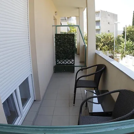 Holidays 10 Daire